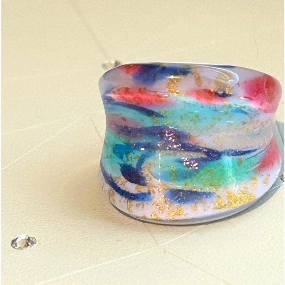 ✨ Beautiful One of a Kind Murano Glass Swirl Ring - Picture 12 of 13